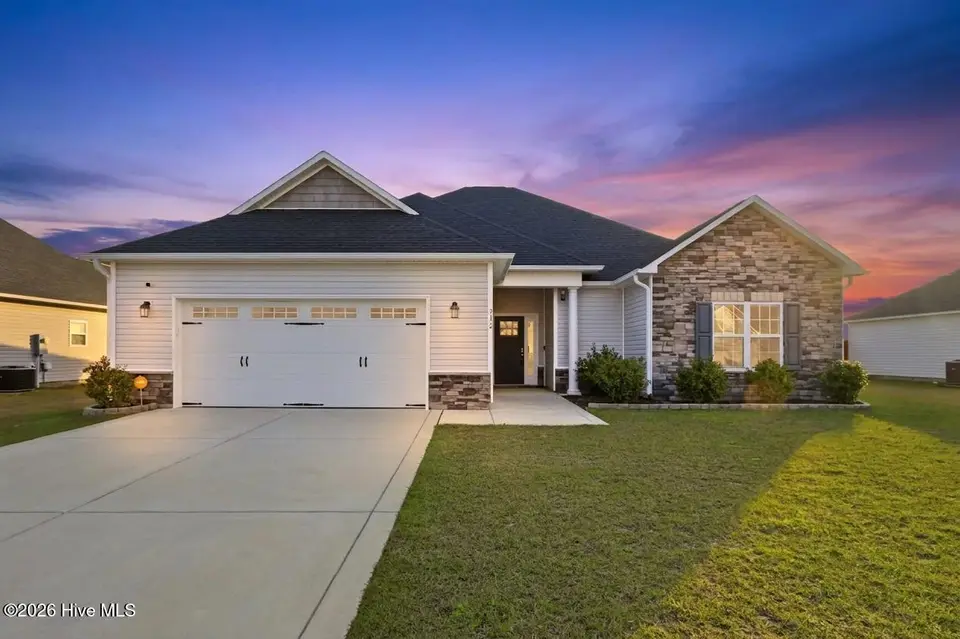 312 Wood House Drive, Jacksonville, NC 28546 – photo 1 of 48: Front Twilight