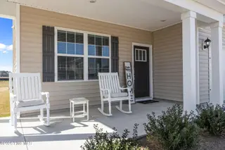 1162 Queensland Lane, Ayden, NC 28513 – photo 11: 7-web-or-mls-BLS_0003 (1)