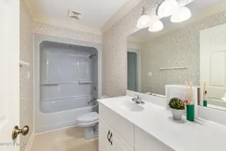 116 Spencer Lane, Newport, NC 28570 — 3-bedroom home in Gull Harbor, Newport, NC, photo 18 of 45: Bathroom 2
