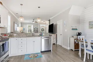 2800 W Ft Macon Road 52, Atlantic Beach, NC 28512 – photo 7: 9-web-or-mls-1S3A6621