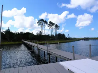122 27 Jade Street, Beaufort, NC 28516 – photo 12: Great place to picnic