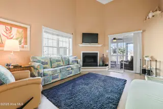 601 Sloop Pointe Lane, Kure Beach, NC 28449 – photo 8: Photo Sep 24 2025, 10 15 46