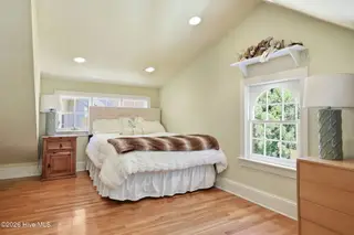 102 Middleton Place, Greenville, NC 27858 – photo 23: 23) 76492-6a92f31aa3a17