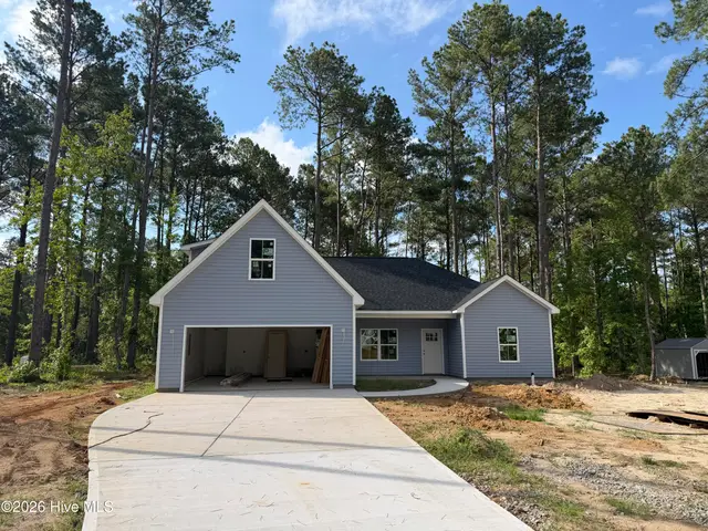 105 Plum Court, Burgaw, NC 28425