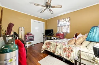 4257 Washington Street, Ayden, NC 28513 – photo 21: 31-web-or-mls-IMG_0044_edit
