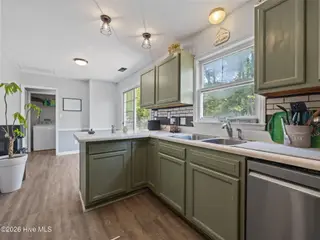 202 Palamino Trail, Jacksonville, NC 28546 – photo 11: 11-web-or-mls-202 Palamino Trail 18