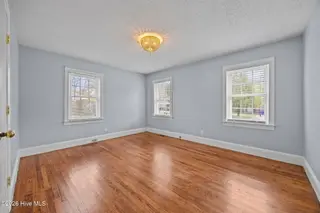 2609 Crockett Drive, Greenville, NC 27858 – photo 15: 28-web-or-mls-IMG_0030