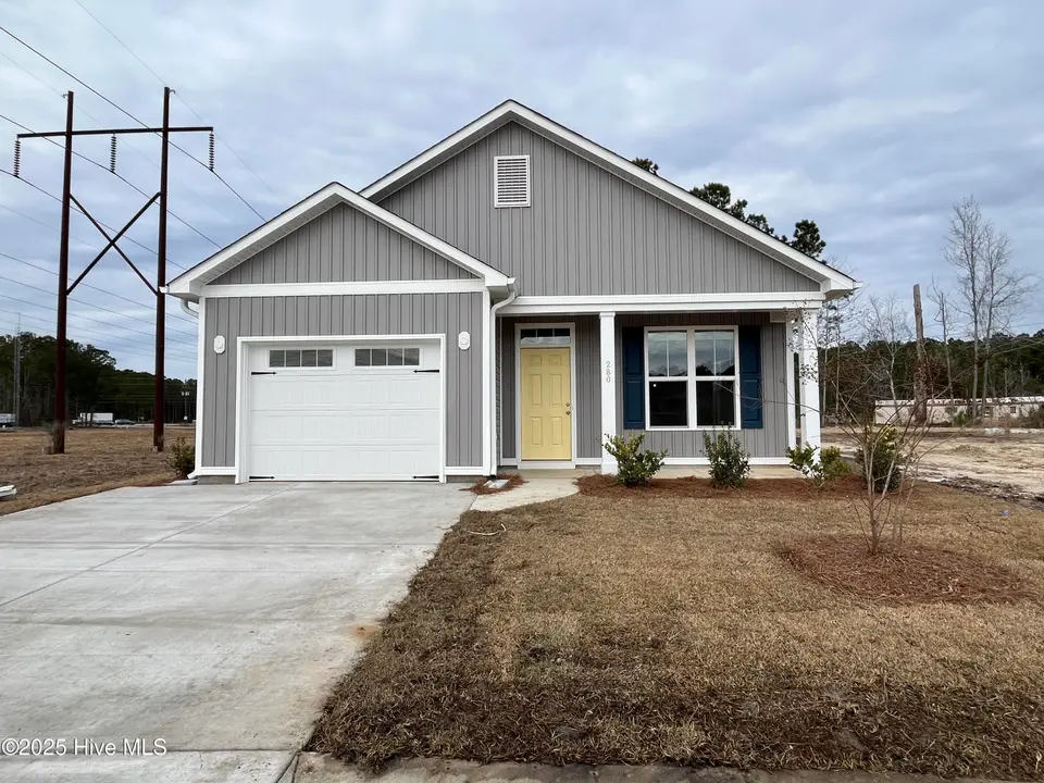 280 Majestic Mare Lane SE, Bolivia, NC 28422 – photo 1 of 1: IMG_2167