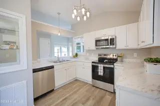 107 Broadleaf Drive, Jacksonville, NC 28546 – photo 11