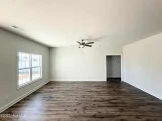 2002 Bluewater Boulevard, New Bern, NC 28562 – photo 6: IMG_4943