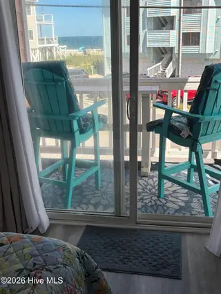 1615 Carolina Beach Avenue N Apt E3, Carolina Beach, NC 28428 — 1-bedroom condo in Seascape, Carolina Beach, NC, photo 24 of 38: IMG_5377
