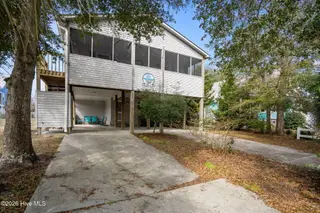 321 NE 59th Street, Oak Island, NC 28465 – photo 3: 3-web-or-mls-DSC05941