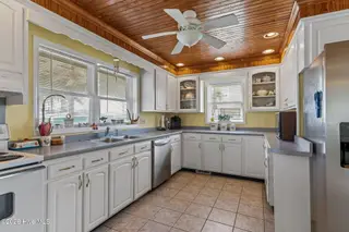 319 Old Causeway Road, Atlantic Beach, NC 28512 – photo 14: Kitchen