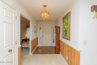 241 Firetree Lane, West End, NC 27376 – photo 4: foyer