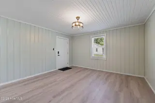 212 Clay Street, Kinston, NC 28501 – photo 8: Living