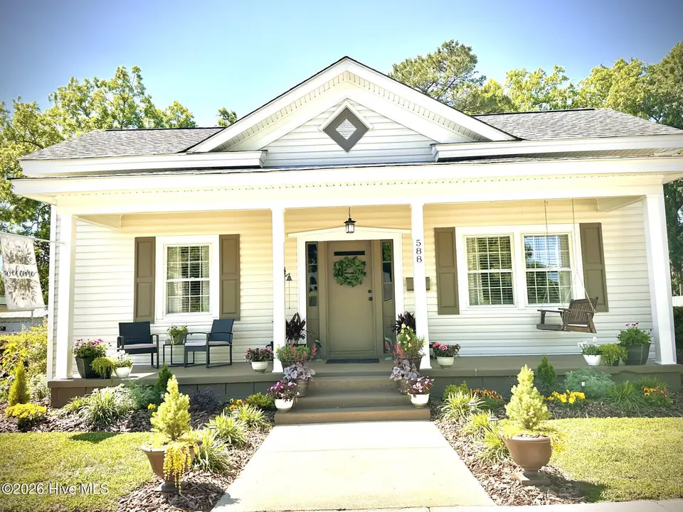588 Second Street, Ayden, NC 28513 – photo 1 of 21: 588SecondStreet_69190_1