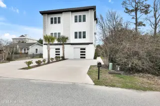 1407 Searay Lane Unit 2, Carolina Beach, NC 28428 – photo 3: 1407SearayLane2-2