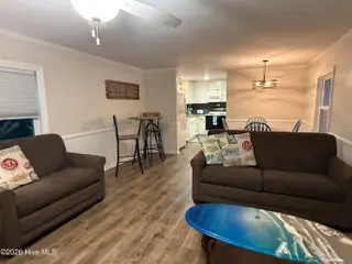 9230 Bonaparte Drive SW, Calabash, NC 28467 — 2-bedroom manufactured home in Bonaparte Retreat, Calabash, NC, photo 12 of 24