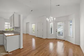 105 Jasmine Court, Morehead City, NC 28557 – photo 14: 15-web-or-mls-1S3A4975
