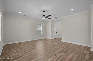 69 S Umbrella Palm Drive, Hampstead, NC 28443 – photo 14: 13-web-or-mls-DSC01909