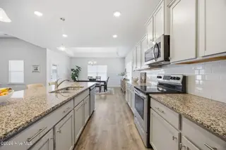 2745 Luna Lane, Winterville, NC 28590 – photo 13: 18-web-or-mls-bls_0020