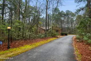 1273 Forest Acres Drive, Greenville, NC 27834 – photo 23: 24-web-or-mls-LHV_8889