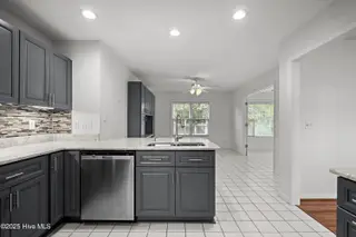 730 Settlers Lane, Kure Beach, NC 28449 – photo 15: 730 Settlers Lane
