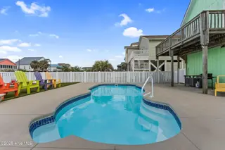 1414 E Beach Drive, Oak Island, NC 28465 – photo 11: 12-web-or-mls-CAMMediaLLC.com (51 of 55)
