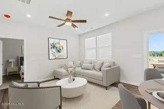 4123 Balboa Avenue, Leland, NC 28451 – photo 6: Family room