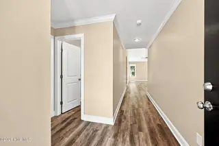 1301 Hunley Court, Winterville, NC 28590 – photo 4: 5-web-or-mls-BLS_0086_edit