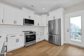 128 Sea Oaks Court, North Topsail Beach, NC 28460 – photo 22