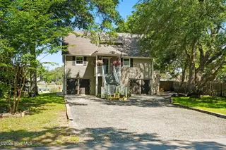 2920 W Yacht Drive, Oak Island, NC 28465 – photo 9: 5-web-or-mls-CAMMediaLLC.com (56 of 71)