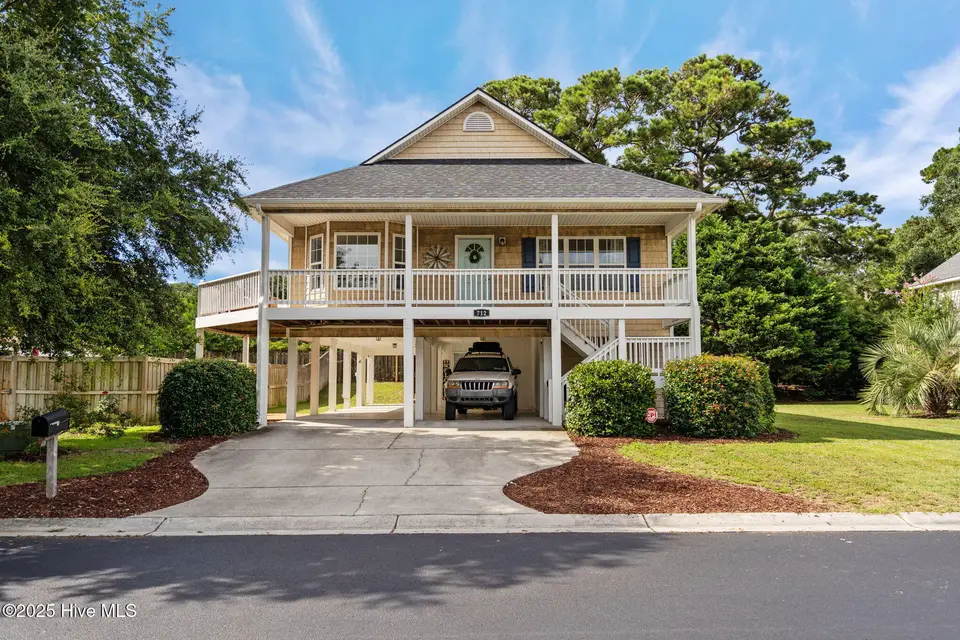 712 Ocracoke Drive, Wilmington, NC 28412 – photo 1 of 60: 1-web-or-mls-DSC04777