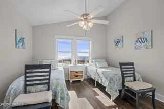 2307 Ocean Drive, Emerald Isle, NC 28594 – photo 13: 14-web-or-mls-1S3A3064