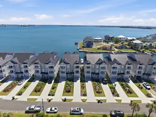 706 Atlantic Beach Causeway A, Atlantic Beach, NC 28512 — 3-bedroom townhome in Showboat Cottages, Atlantic Beach, NC, photo 5 of 48: 11-web-or-mls-DJI_20260504114355_0081_D