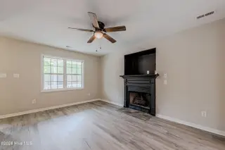 213 Loren Road, Hubert, NC 28539 – photo 7: Living room
