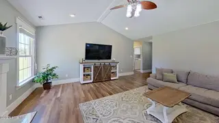 1129 Coral Reef Drive, New Bern, NC 28560 – photo 17: 60-web-or-mls-1129-Coral-Reef-Dr-New-Ber