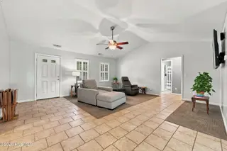 107 Fodder Drive, Hubert, NC 28539 — 3-bedroom home in Ole Mill Village, Hubert, NC, photo 11 of 59: 11_Living_Room_Entry