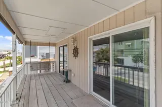 402 Canal Drive, Carolina Beach, NC 28428 – photo 23: 34-web-or-mls-BTS06926