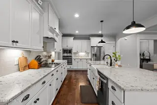 33 Banning Drive, Whispering Pines, NC 28327 – photo 13: Kitchen
