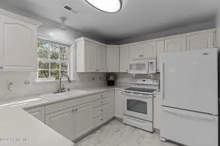 1603 W Oak Island Drive, Oak Island, NC 28465 – photo 12: 1603 W. Oak Island Drive