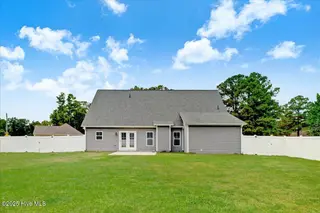 3701 E Baywood Lane, Greenville, NC 27834 – photo 5: 05-3701 E Baywood Ln-5