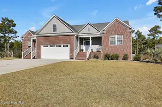 570 Virginia Road, Southport, NC 28461 — 3-bedroom home, Southport, NC, photo 3 of 62: 570VirginiaDrive-2