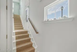 123 Whimbrel Way, Beaufort, NC 28516 – photo 14: Foyer Stairway to Main Living Area
