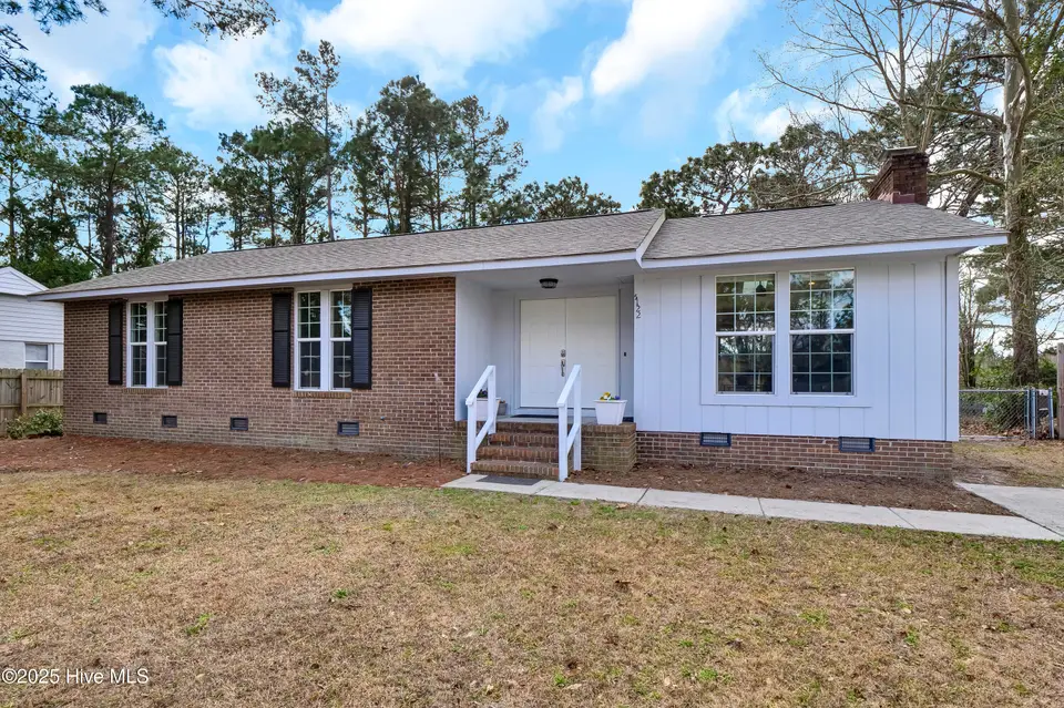 5122 Hunters Trail, Wilmington, NC 28405 – photo 1 of 27: Front