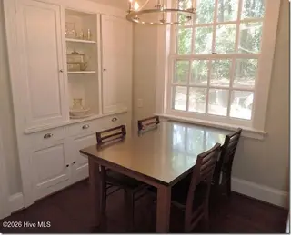 131 Ripley Road NW, Wilson, NC 27893 — 4-bedroom home in Recreation Park, Wilson, NC, photo 22 of 53: 21 Nook and Built-Ins