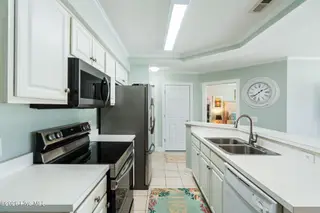330 S Middleton Drive NW Unit 1502, Calabash, NC 28467 — 2-bedroom condo in Brunswick Plantation, Calabash, NC, photo 6 of 47
