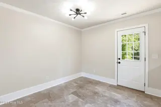 87 S High Point Road, Southport, NC 28461 — 3-bedroom home in Boiling Spring Lakes, Southport, NC, photo 12 of 35