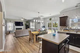157 Bridgeport Drive, Sneads Ferry, NC 28460 — 3-bedroom home in Bridgeport, Sneads Ferry, NC, photo 6 of 25: 7_img_2075