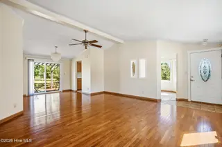 146 Ryder Cup Boulevard, Pinebluff, NC 28373 — 3-bedroom manufactured home in Oakwood Hill, Pinebluff, NC, photo 5 of 43